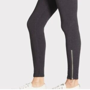 Sundry Ankle Zipper Leggings in Charcoal Gray